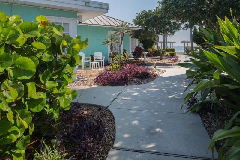 Coconut Palms Beach Resort New Smyrna Beach Exterior foto